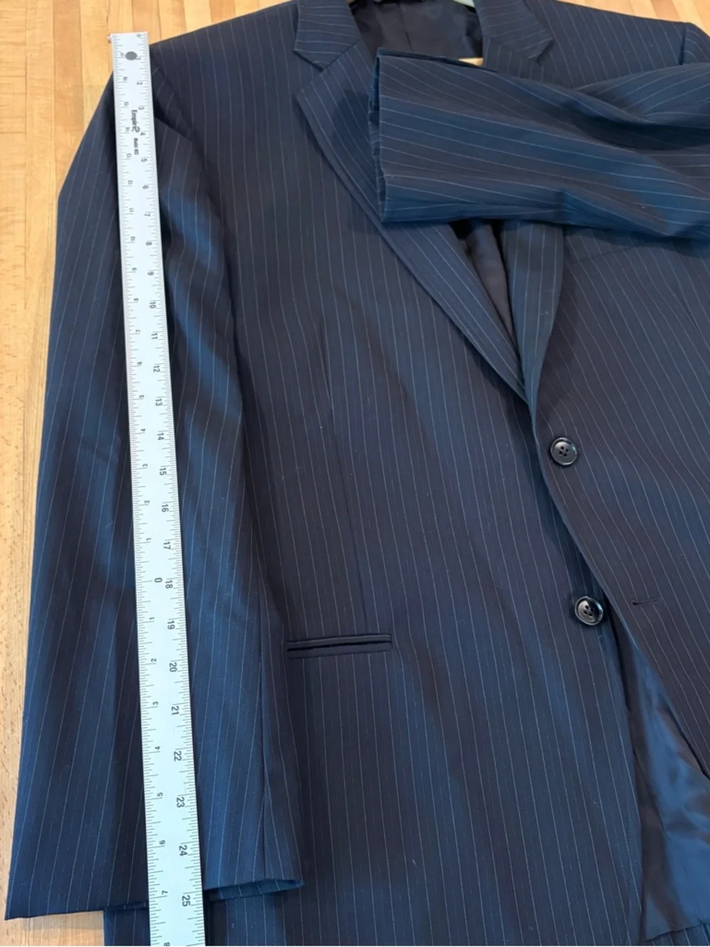 Brooks Brothers Madison Navy Pinstripe Two-Button Suit Jacket Classic